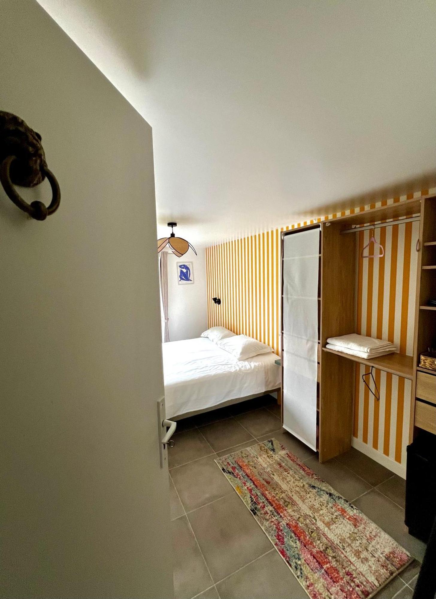 Chambre Dans Maison Meuliere Avec Jardin Chelles  Zewnętrze zdjęcie